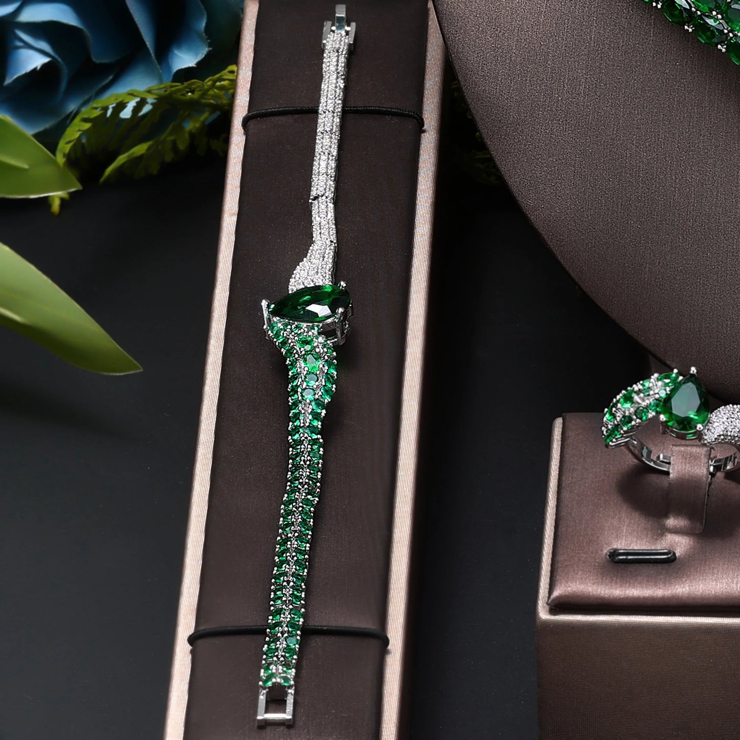 Zircon Jewelry Set