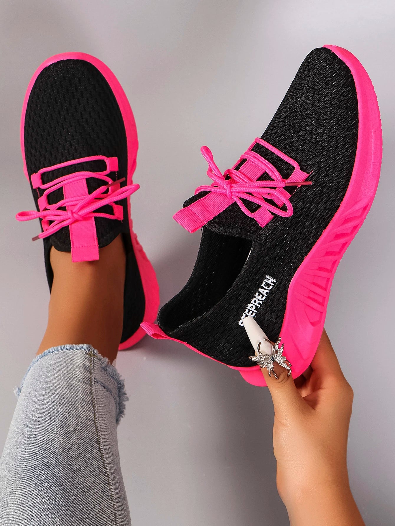 Casual Sports Shoes