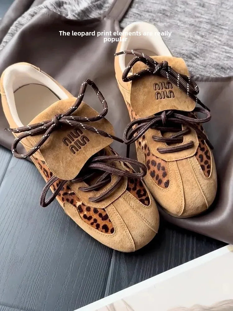 Casual Sports Shoes