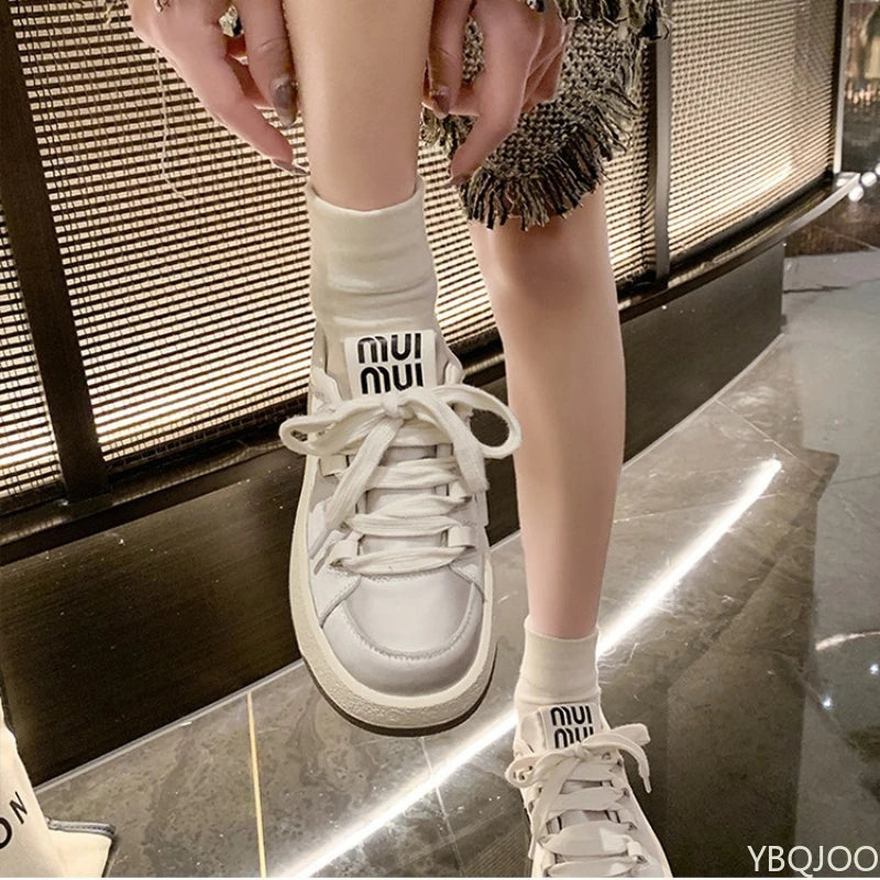 Sports Shoes