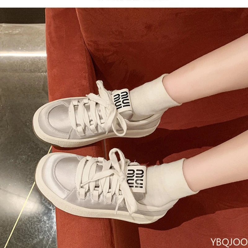 Sports Shoes
