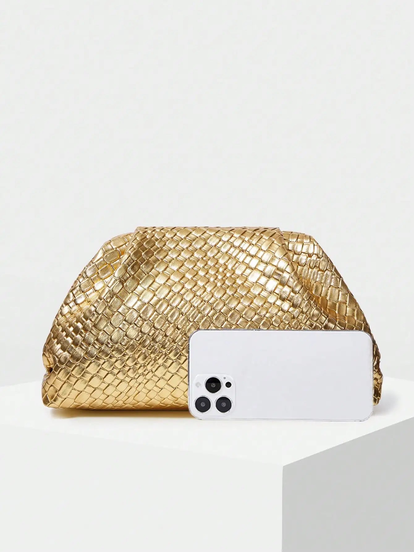 High end retro fashion