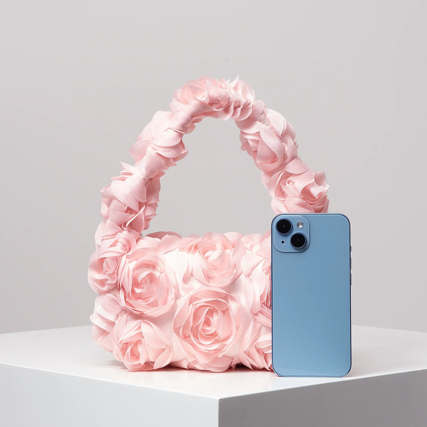 Elegant rose handbag