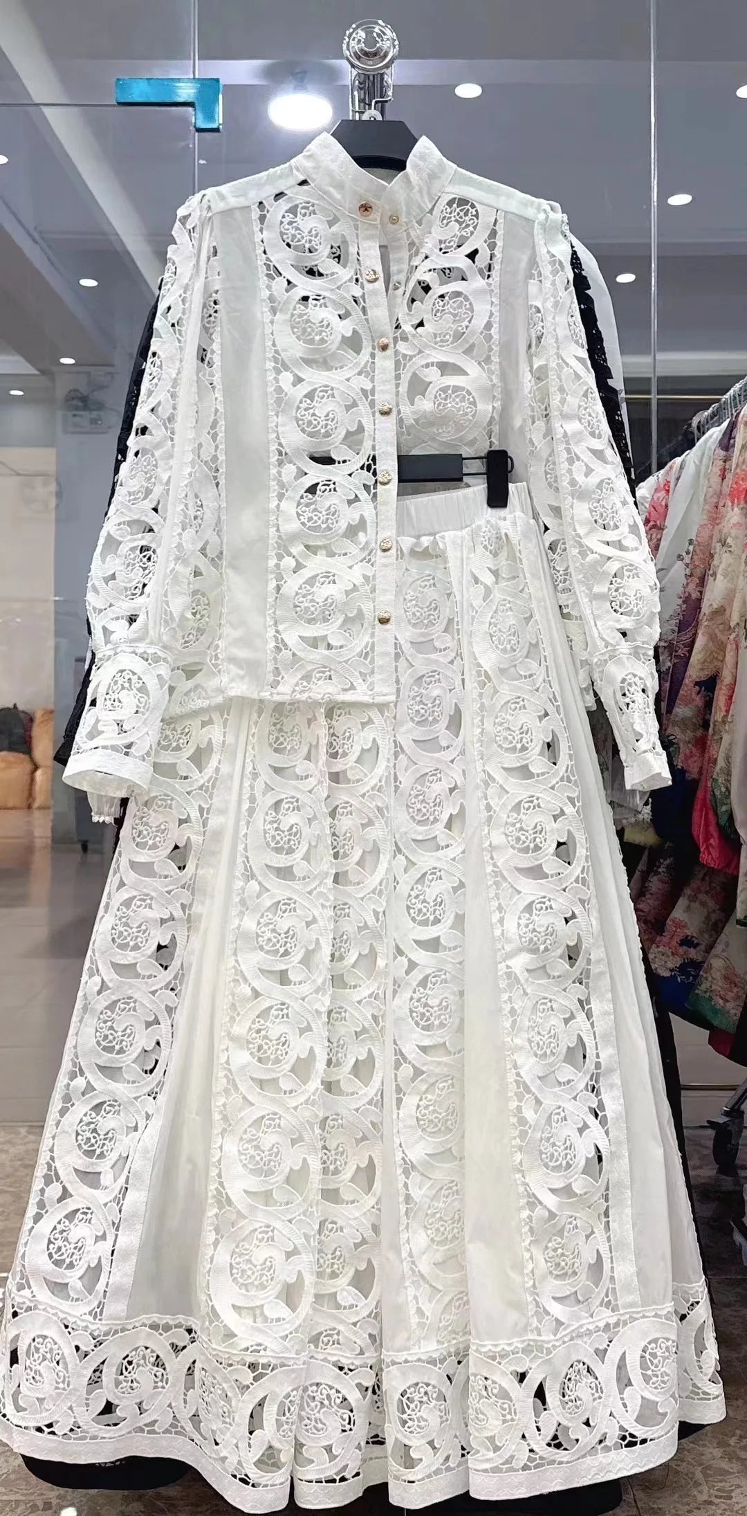 Autumn Crochet White Lace Embroidery