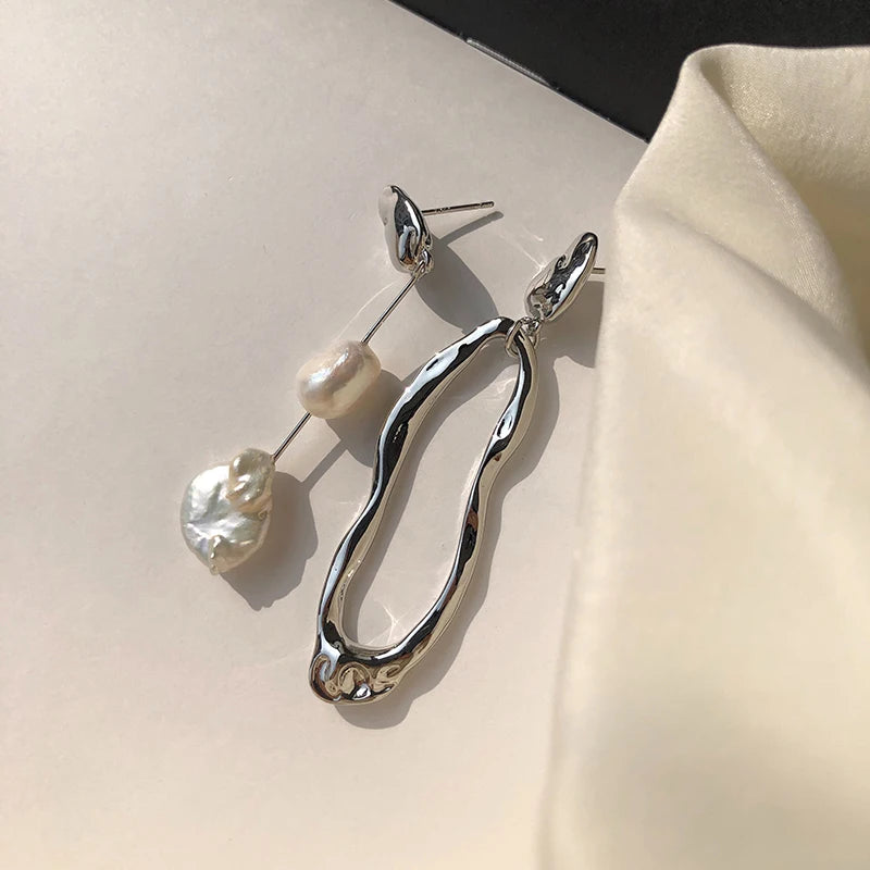 New Elegant Asymmetric Earring Freshwater Pearl