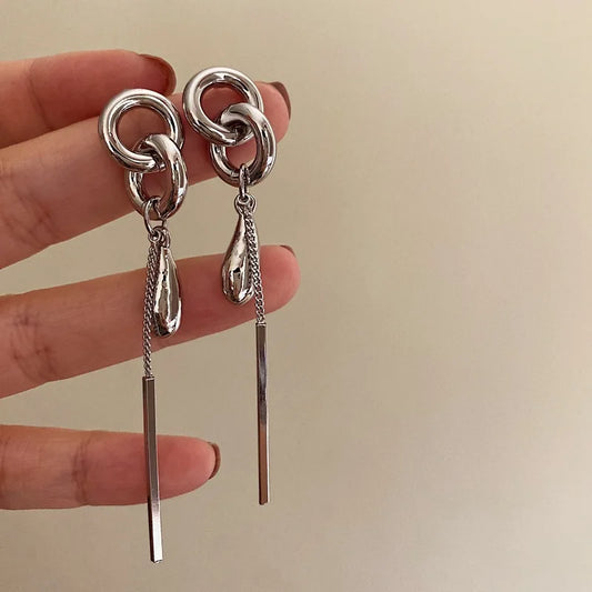 Metal Chain Pendant Earrings