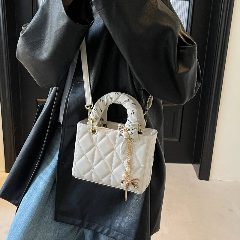 Classic red Handbag