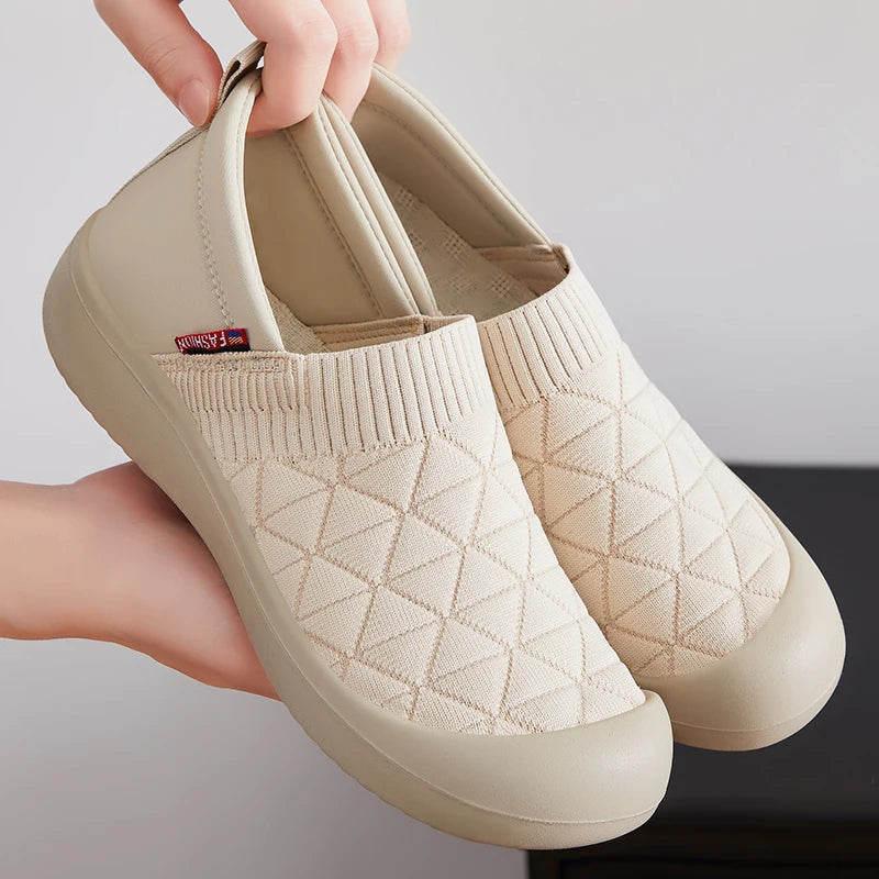 Woman's shoes