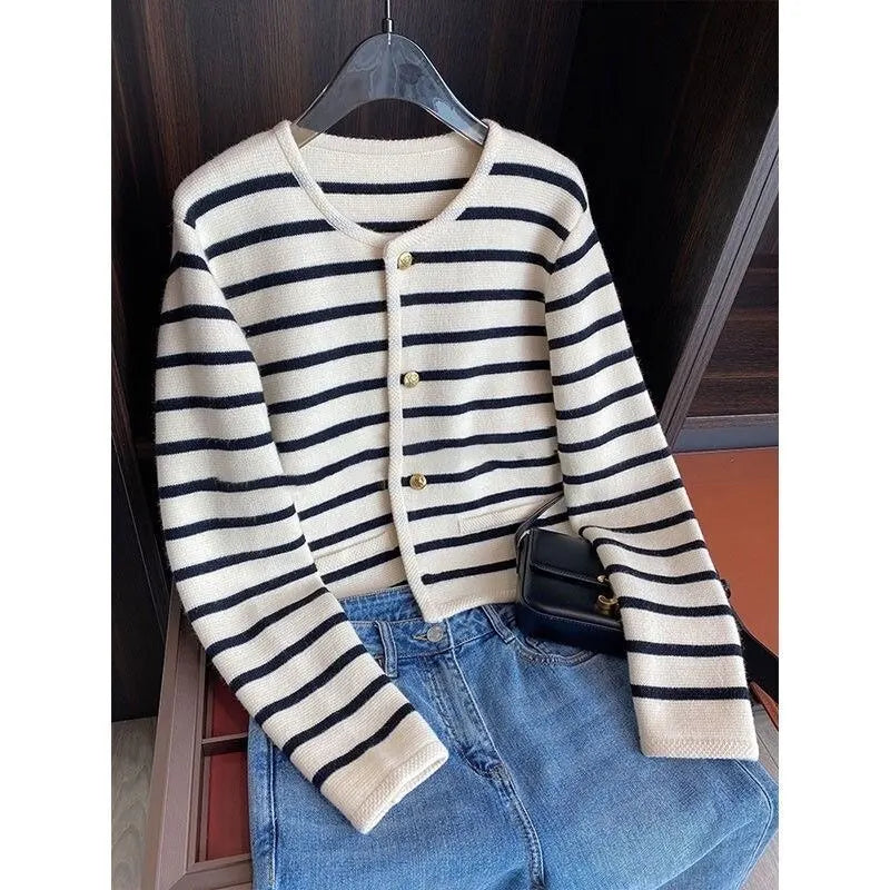 White Black Striped Short Knit Cardigan