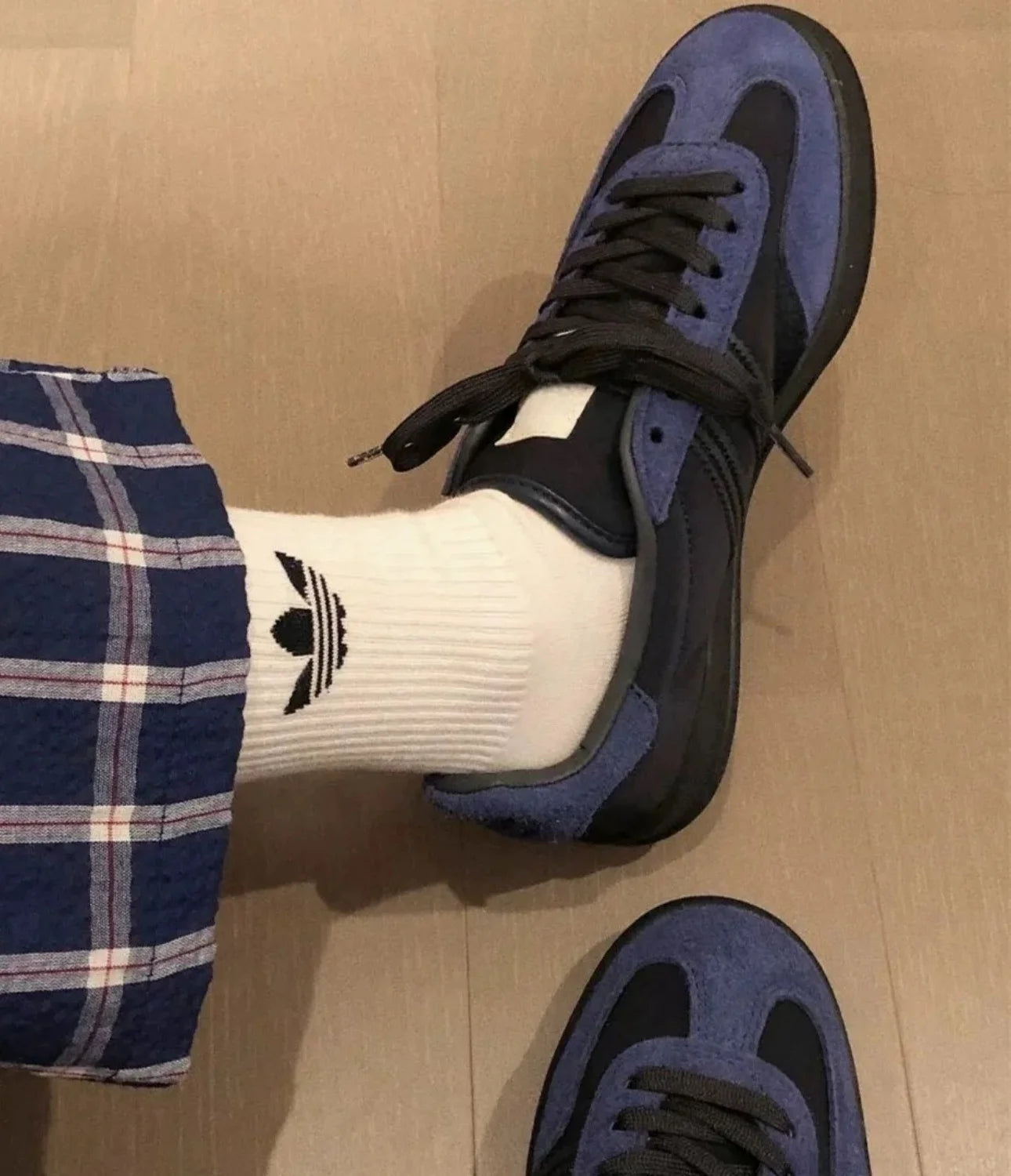 Sneakers Cross-tied Comfort