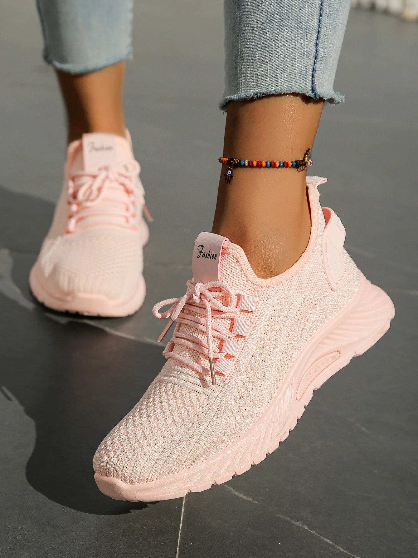 Shoes women fall 2024 new fashion leisure sports single shoes wholesale cross-border factory trend fly weaving women shoes