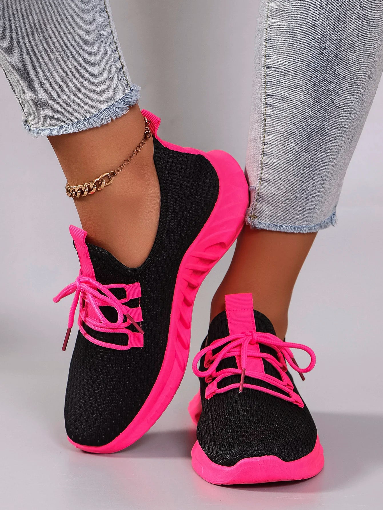Casual Sports Shoes