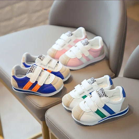 Tennis Shoes