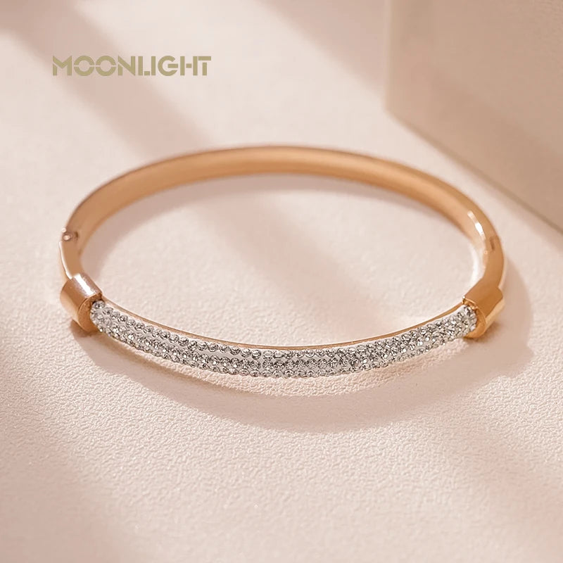 MOONLIGHT Fashion