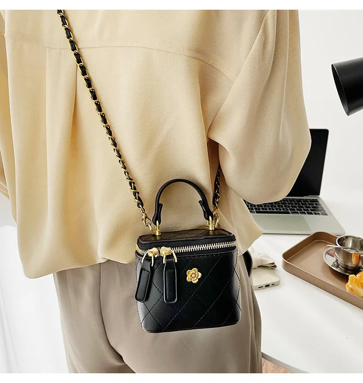Small Shoulder Bucket Bag