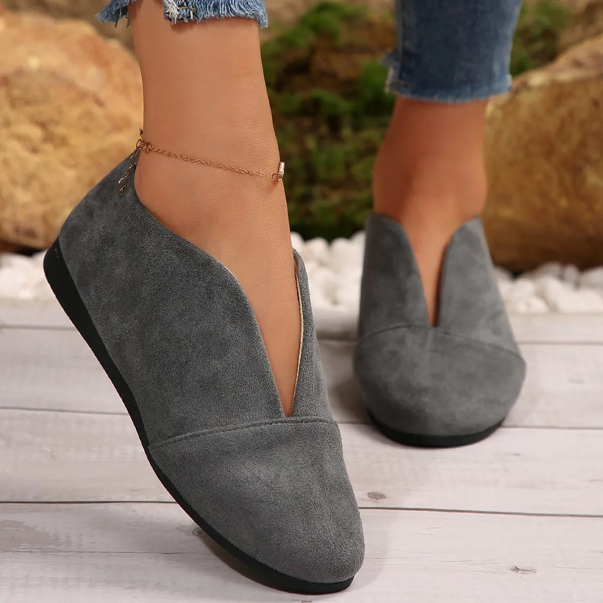 Design Light Comfortable Ladies Shoes