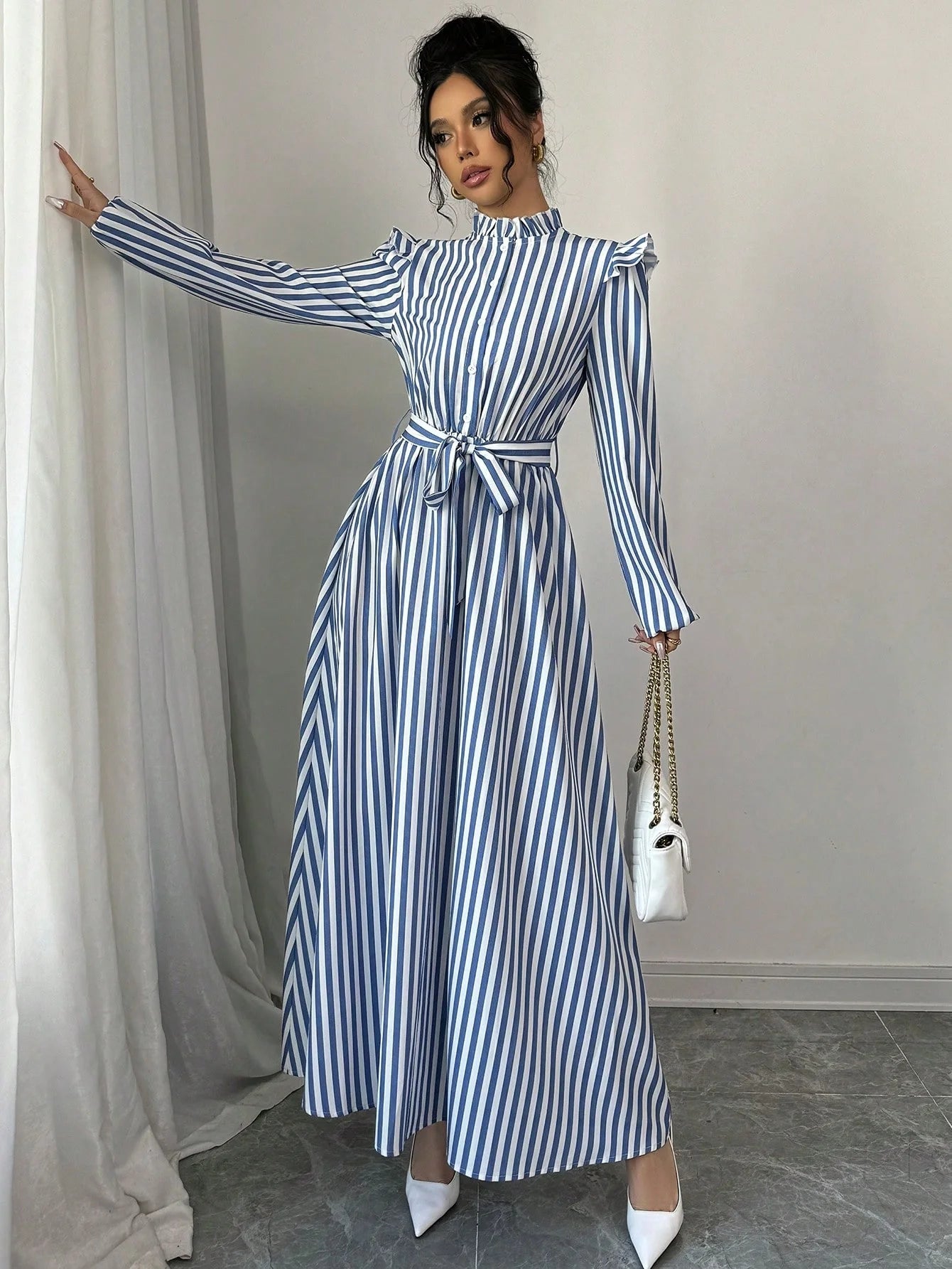 Vintage Cinch Long Sleeve Dress