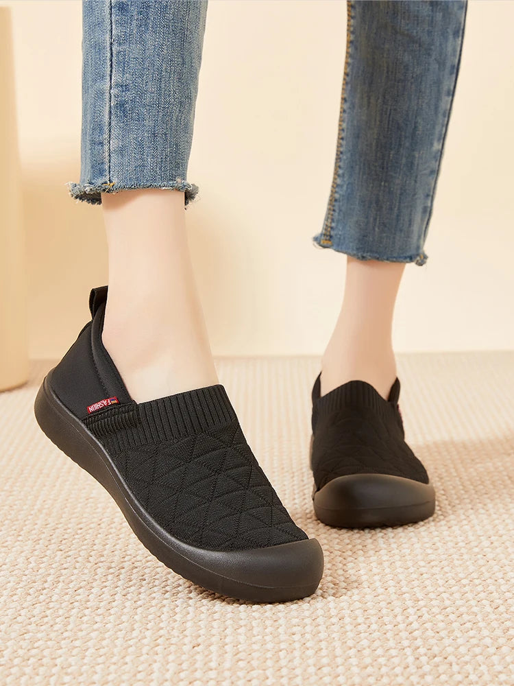 Woman's shoes