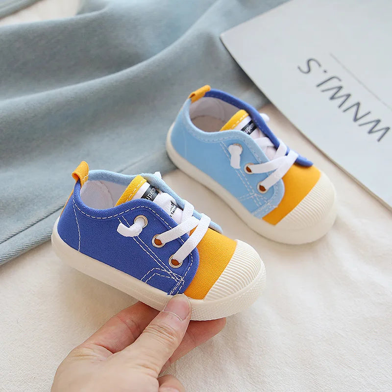Tennis Shoes