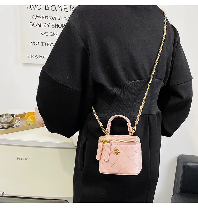 Small Shoulder Bucket Bag