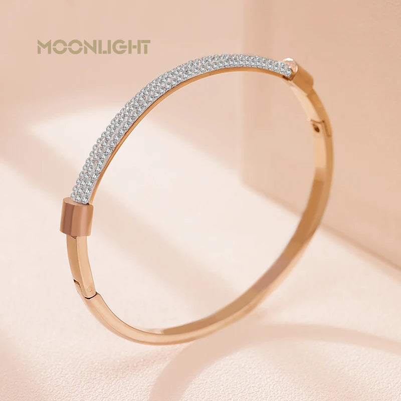 MOONLIGHT Fashion
