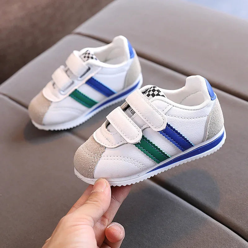 Tennis Shoes