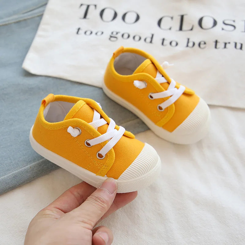 Tennis Shoes